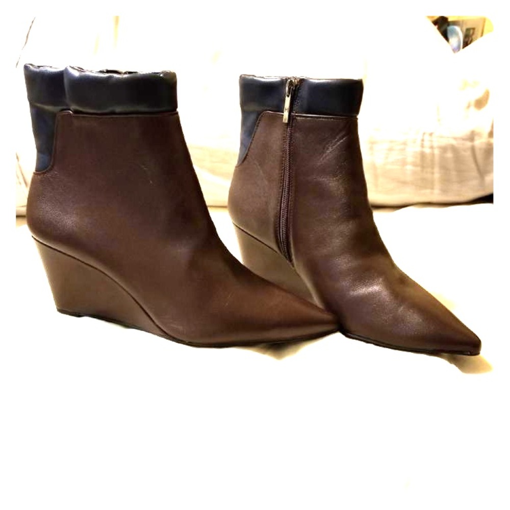 H by Halston wedge boots